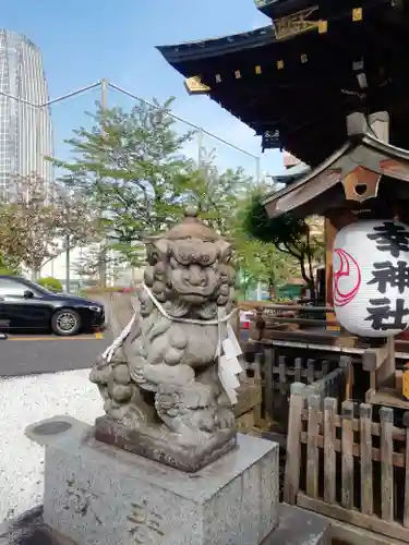 幸稲荷神社の狛犬