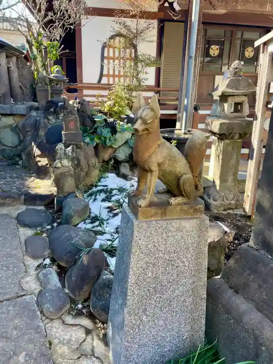 專念寺の{uncategorized: "未分類", other: "その他", undefined: "問題あり", building: "その他建物", grave: "お墓", sacred_gate: "鳥居", guardian: "狛犬", statue: "像", buddha: "仏像", history: "歴史", nature: "自然", garden: "庭園", animal: "動物", pagoda: "塔", temizu: "手水舎", mountain_gate: "山門・神門", sanctuary: "本殿・本堂", subordinate: "末社・摂社", art: "芸術", scenery: "景色", jizo: "地蔵", ema: "絵馬", goshuin: "御朱印", omikuji: "おみくじ", items: "授与品その他", amulet: "お守り", goshuincho: "御朱印帳", eats: "食事", festival: "お祭り", votive_dance: "神楽", shichigosan: "七五三参", wedding: "結婚式", experience: "体験その他", initially: "初詣", around: "周辺", anti_infection: "感染症対策"}