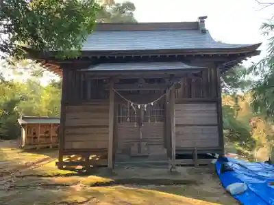 諏訪神社の本殿・本堂