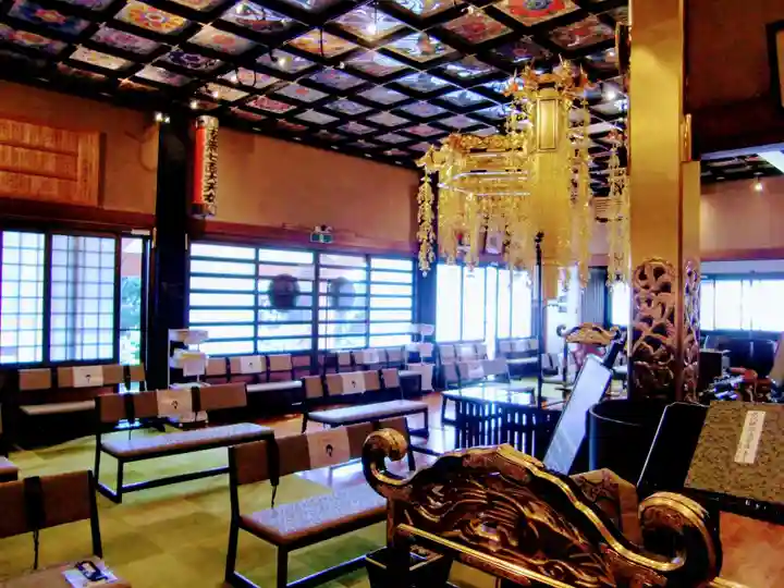 光胤山 大野本光寺の本殿・本堂