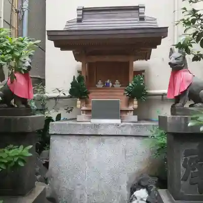 家内喜稲荷神社の本殿・本堂