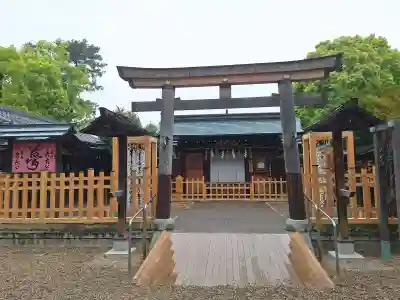 豊國神社の{uncategorized: "未分類", other: "その他", undefined: "問題あり", building: "その他建物", grave: "お墓", sacred_gate: "鳥居", guardian: "狛犬", statue: "像", buddha: "仏像", history: "歴史", nature: "自然", garden: "庭園", animal: "動物", pagoda: "塔", temizu: "手水舎", mountain_gate: "山門・神門", sanctuary: "本殿・本堂", subordinate: "末社・摂社", art: "芸術", scenery: "景色", jizo: "地蔵", ema: "絵馬", goshuin: "御朱印", omikuji: "おみくじ", items: "授与品その他", amulet: "お守り", goshuincho: "御朱印帳", eats: "食事", festival: "お祭り", votive_dance: "神楽", shichigosan: "七五三参", wedding: "結婚式", experience: "体験その他", initially: "初詣", around: "周辺", anti_infection: "感染症対策"}