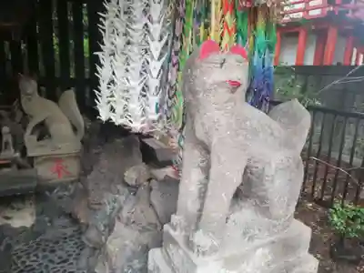 くまくま神社(導きの社 熊野町熊野神社)の狛犬