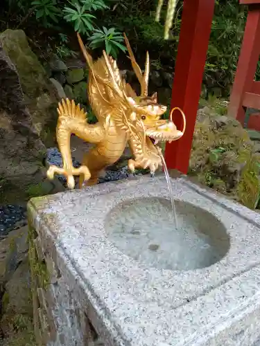 日光二荒山神社の{uncategorized: "未分類", other: "その他", undefined: "問題あり", building: "その他建物", grave: "お墓", sacred_gate: "鳥居", guardian: "狛犬", statue: "像", buddha: "仏像", history: "歴史", nature: "自然", garden: "庭園", animal: "動物", pagoda: "塔", temizu: "手水舎", mountain_gate: "山門・神門", sanctuary: "本殿・本堂", subordinate: "末社・摂社", art: "芸術", scenery: "景色", jizo: "地蔵", ema: "絵馬", goshuin: "御朱印", omikuji: "おみくじ", items: "授与品その他", amulet: "お守り", goshuincho: "御朱印帳", eats: "食事", festival: "お祭り", votive_dance: "神楽", shichigosan: "七五三参", wedding: "結婚式", experience: "体験その他", initially: "初詣", around: "周辺", anti_infection: "感染症対策"}