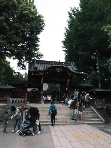 秩父神社の{uncategorized: "未分類", other: "その他", undefined: "問題あり", building: "その他建物", grave: "お墓", sacred_gate: "鳥居", guardian: "狛犬", statue: "像", buddha: "仏像", history: "歴史", nature: "自然", garden: "庭園", animal: "動物", pagoda: "塔", temizu: "手水舎", mountain_gate: "山門・神門", sanctuary: "本殿・本堂", subordinate: "末社・摂社", art: "芸術", scenery: "景色", jizo: "地蔵", ema: "絵馬", goshuin: "御朱印", omikuji: "おみくじ", items: "授与品その他", amulet: "お守り", goshuincho: "御朱印帳", eats: "食事", festival: "お祭り", votive_dance: "神楽", shichigosan: "七五三参", wedding: "結婚式", experience: "体験その他", initially: "初詣", around: "周辺", anti_infection: "感染症対策"}