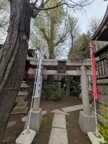 飛木稲荷神社の末社・摂社