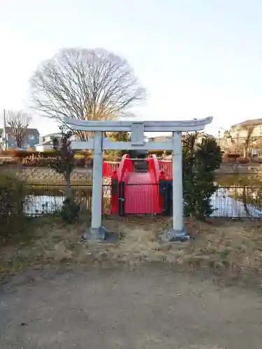 厳島神社の{uncategorized: "未分類", other: "その他", undefined: "問題あり", building: "その他建物", grave: "お墓", sacred_gate: "鳥居", guardian: "狛犬", statue: "像", buddha: "仏像", history: "歴史", nature: "自然", garden: "庭園", animal: "動物", pagoda: "塔", temizu: "手水舎", mountain_gate: "山門・神門", sanctuary: "本殿・本堂", subordinate: "末社・摂社", art: "芸術", scenery: "景色", jizo: "地蔵", ema: "絵馬", goshuin: "御朱印", omikuji: "おみくじ", items: "授与品その他", amulet: "お守り", goshuincho: "御朱印帳", eats: "食事", festival: "お祭り", votive_dance: "神楽", shichigosan: "七五三参", wedding: "結婚式", experience: "体験その他", initially: "初詣", around: "周辺", anti_infection: "感染症対策"}