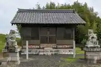 須賀神社の{uncategorized: "未分類", other: "その他", undefined: "問題あり", building: "その他建物", grave: "お墓", sacred_gate: "鳥居", guardian: "狛犬", statue: "像", buddha: "仏像", history: "歴史", nature: "自然", garden: "庭園", animal: "動物", pagoda: "塔", temizu: "手水舎", mountain_gate: "山門・神門", sanctuary: "本殿・本堂", subordinate: "末社・摂社", art: "芸術", scenery: "景色", jizo: "地蔵", ema: "絵馬", goshuin: "御朱印", omikuji: "おみくじ", items: "授与品その他", amulet: "お守り", goshuincho: "御朱印帳", eats: "食事", festival: "お祭り", votive_dance: "神楽", shichigosan: "七五三参", wedding: "結婚式", experience: "体験その他", initially: "初詣", around: "周辺", anti_infection: "感染症対策"}