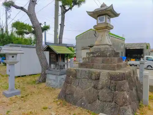 神明社（富山町）の末社・摂社
