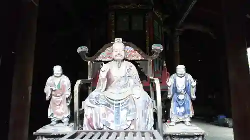 清凉寺の像