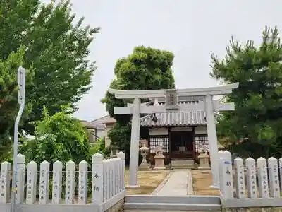 八幡神社の鳥居