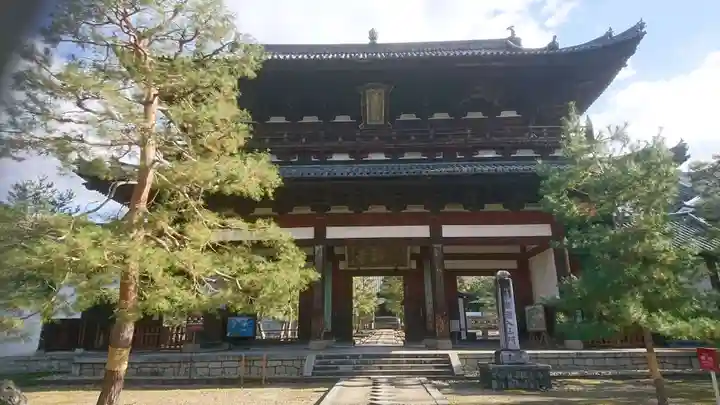 萬福寺の山門・神門