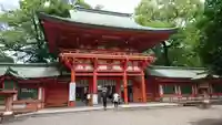 武蔵一宮氷川神社の山門・神門