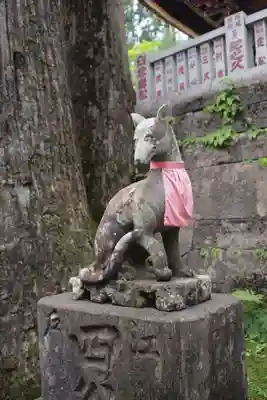 三峯神社の狛犬