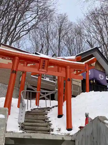 清田稲荷神社の鳥居