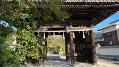 長明寺の山門