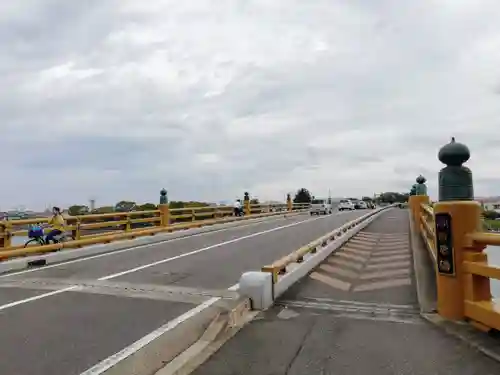 建部大社の周辺