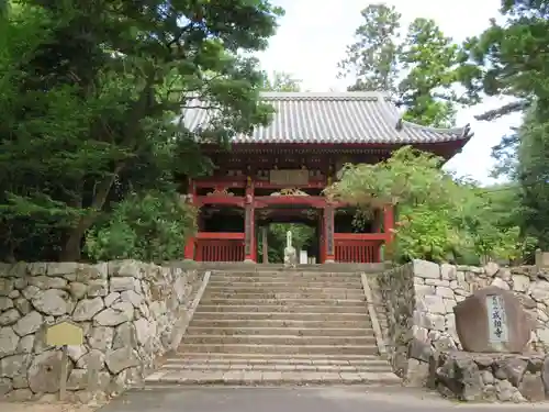 成相寺の山門・神門