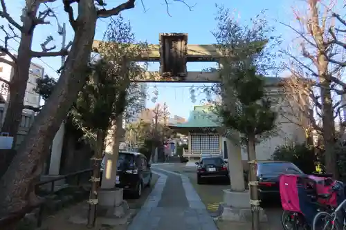 白鬚神社の鳥居