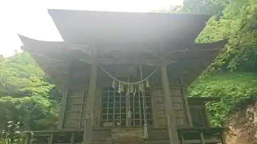 八雲神社の本殿