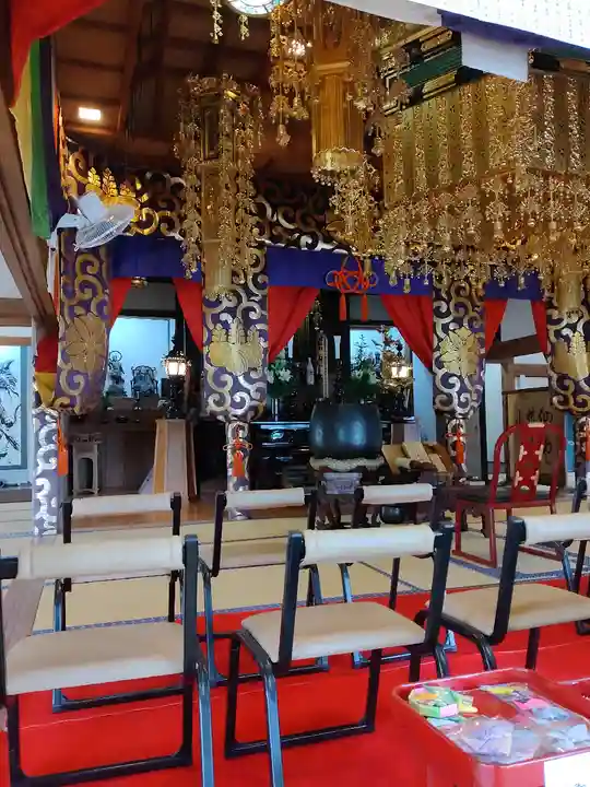 多聞寺の本殿・本堂