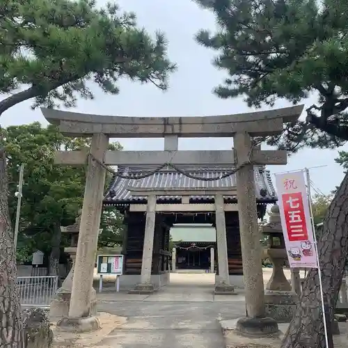 御厨神社の鳥居