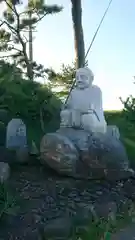 島児神社の像