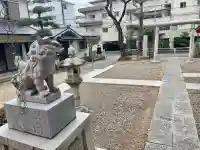 舟渡氷川神社の{uncategorized: "未分類", other: "その他", undefined: "問題あり", building: "その他建物", grave: "お墓", sacred_gate: "鳥居", guardian: "狛犬", statue: "像", buddha: "仏像", history: "歴史", nature: "自然", garden: "庭園", animal: "動物", pagoda: "塔", temizu: "手水舎", mountain_gate: "山門・神門", sanctuary: "本殿・本堂", subordinate: "末社・摂社", art: "芸術", scenery: "景色", jizo: "地蔵", ema: "絵馬", goshuin: "御朱印", omikuji: "おみくじ", items: "授与品その他", amulet: "お守り", goshuincho: "御朱印帳", eats: "食事", festival: "お祭り", votive_dance: "神楽", shichigosan: "七五三参", wedding: "結婚式", experience: "体験その他", initially: "初詣", around: "周辺", anti_infection: "感染症対策"}