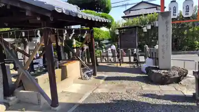 六請神社の手水舎
