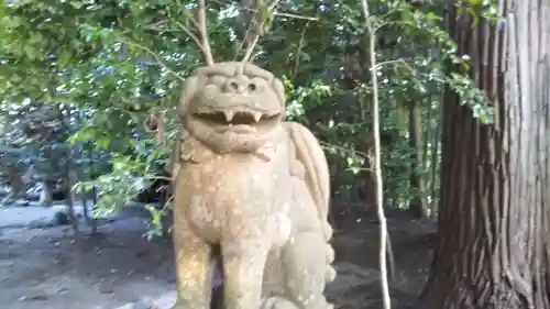 金沢八幡神社の狛犬