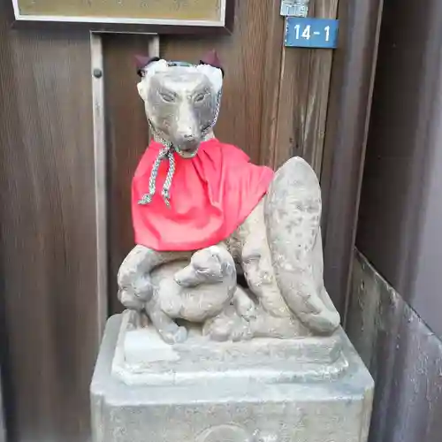 箭弓稲荷神社の狛犬