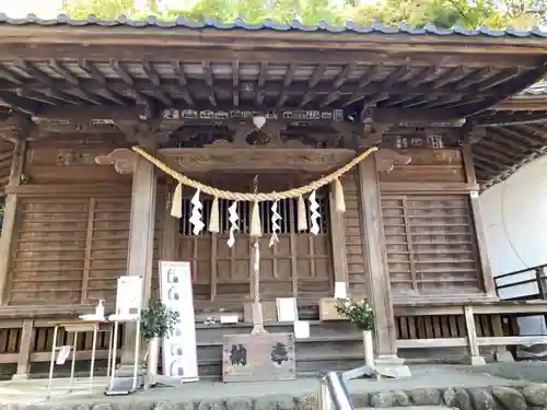 高尾山麓氷川神社の本殿・本堂