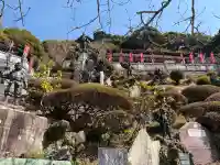 建長寺 半僧坊の{uncategorized: "未分類", other: "その他", undefined: "問題あり", building: "その他建物", grave: "お墓", sacred_gate: "鳥居", guardian: "狛犬", statue: "像", buddha: "仏像", history: "歴史", nature: "自然", garden: "庭園", animal: "動物", pagoda: "塔", temizu: "手水舎", mountain_gate: "山門・神門", sanctuary: "本殿・本堂", subordinate: "末社・摂社", art: "芸術", scenery: "景色", jizo: "地蔵", ema: "絵馬", goshuin: "御朱印", omikuji: "おみくじ", items: "授与品その他", amulet: "お守り", goshuincho: "御朱印帳", eats: "食事", festival: "お祭り", votive_dance: "神楽", shichigosan: "七五三参", wedding: "結婚式", experience: "体験その他", initially: "初詣", around: "周辺", anti_infection: "感染症対策"}
