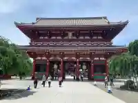 浅草寺の山門・神門