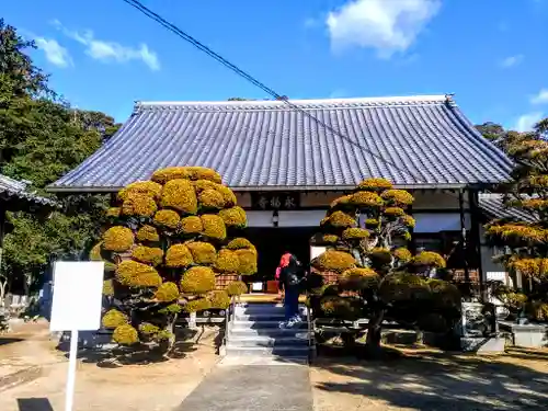 永福寺の本殿・本堂