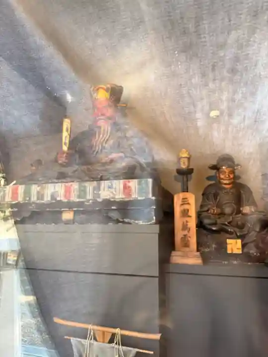 増上寺塔頭 三縁山 宝珠院の{uncategorized: "未分類", other: "その他", undefined: "問題あり", building: "その他建物", grave: "お墓", sacred_gate: "鳥居", guardian: "狛犬", statue: "像", buddha: "仏像", history: "歴史", nature: "自然", garden: "庭園", animal: "動物", pagoda: "塔", temizu: "手水舎", mountain_gate: "山門・神門", sanctuary: "本殿・本堂", subordinate: "末社・摂社", art: "芸術", scenery: "景色", jizo: "地蔵", ema: "絵馬", goshuin: "御朱印", omikuji: "おみくじ", items: "授与品その他", amulet: "お守り", goshuincho: "御朱印帳", eats: "食事", festival: "お祭り", votive_dance: "神楽", shichigosan: "七五三参", wedding: "結婚式", experience: "体験その他", initially: "初詣", around: "周辺", anti_infection: "感染症対策"}