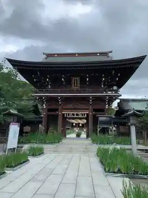 宮地嶽神社の山門・神門