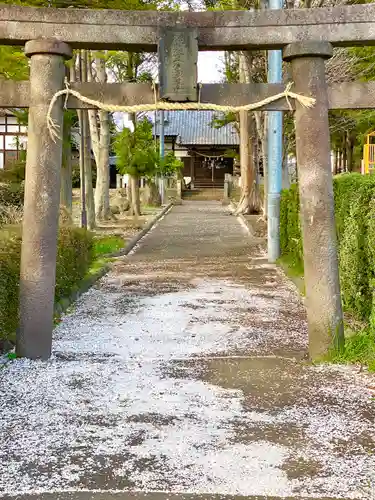 縣諏訪神社の鳥居