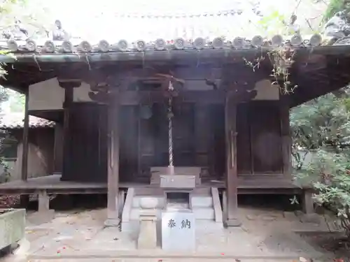 長楽寺の本殿