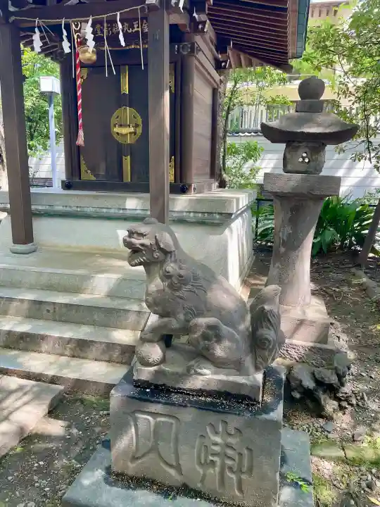 金王八幡宮の{uncategorized: "未分類", other: "その他", undefined: "問題あり", building: "その他建物", grave: "お墓", sacred_gate: "鳥居", guardian: "狛犬", statue: "像", buddha: "仏像", history: "歴史", nature: "自然", garden: "庭園", animal: "動物", pagoda: "塔", temizu: "手水舎", mountain_gate: "山門・神門", sanctuary: "本殿・本堂", subordinate: "末社・摂社", art: "芸術", scenery: "景色", jizo: "地蔵", ema: "絵馬", goshuin: "御朱印", omikuji: "おみくじ", items: "授与品その他", amulet: "お守り", goshuincho: "御朱印帳", eats: "食事", festival: "お祭り", votive_dance: "神楽", shichigosan: "七五三参", wedding: "結婚式", experience: "体験その他", initially: "初詣", around: "周辺", anti_infection: "感染症対策"}
