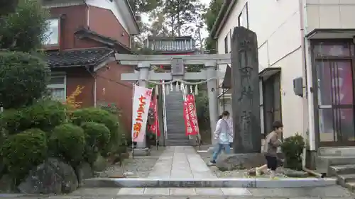 半田神社の鳥居