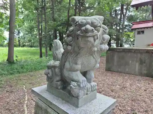 智恵文神社の狛犬