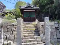御堂(杓井戸遊園)の本殿・本堂