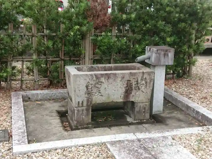 常念寺の手水舎