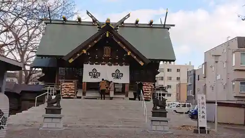 札幌諏訪神社の本殿・本堂