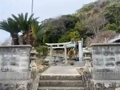 真観寺の{uncategorized: "未分類", other: "その他", undefined: "問題あり", building: "その他建物", grave: "お墓", sacred_gate: "鳥居", guardian: "狛犬", statue: "像", buddha: "仏像", history: "歴史", nature: "自然", garden: "庭園", animal: "動物", pagoda: "塔", temizu: "手水舎", mountain_gate: "山門・神門", sanctuary: "本殿・本堂", subordinate: "末社・摂社", art: "芸術", scenery: "景色", jizo: "地蔵", ema: "絵馬", goshuin: "御朱印", omikuji: "おみくじ", items: "授与品その他", amulet: "お守り", goshuincho: "御朱印帳", eats: "食事", festival: "お祭り", votive_dance: "神楽", shichigosan: "七五三参", wedding: "結婚式", experience: "体験その他", initially: "初詣", around: "周辺", anti_infection: "感染症対策"}