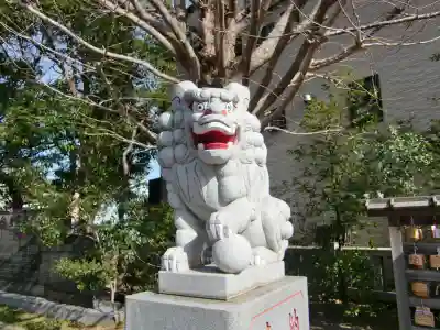 当代島稲荷神社の狛犬