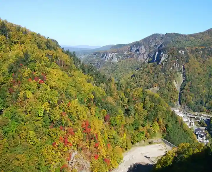 祠(大雪神社奥の院)(北海道)