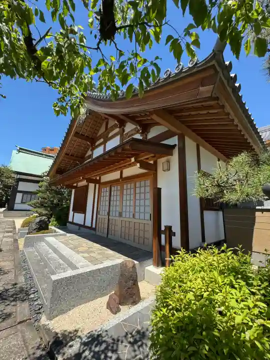 海福寺の{uncategorized: "未分類", other: "その他", undefined: "問題あり", building: "その他建物", grave: "お墓", sacred_gate: "鳥居", guardian: "狛犬", statue: "像", buddha: "仏像", history: "歴史", nature: "自然", garden: "庭園", animal: "動物", pagoda: "塔", temizu: "手水舎", mountain_gate: "山門・神門", sanctuary: "本殿・本堂", subordinate: "末社・摂社", art: "芸術", scenery: "景色", jizo: "地蔵", ema: "絵馬", goshuin: "御朱印", omikuji: "おみくじ", items: "授与品その他", amulet: "お守り", goshuincho: "御朱印帳", eats: "食事", festival: "お祭り", votive_dance: "神楽", shichigosan: "七五三参", wedding: "結婚式", experience: "体験その他", initially: "初詣", around: "周辺", anti_infection: "感染症対策"}