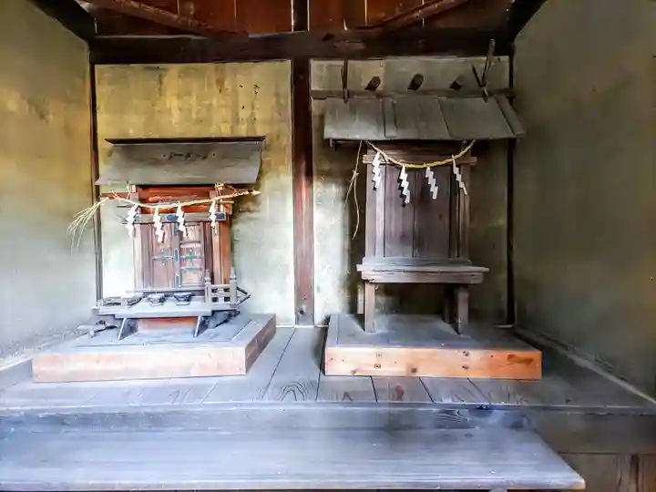 愛知県高浜市春日神社の末社・摂社